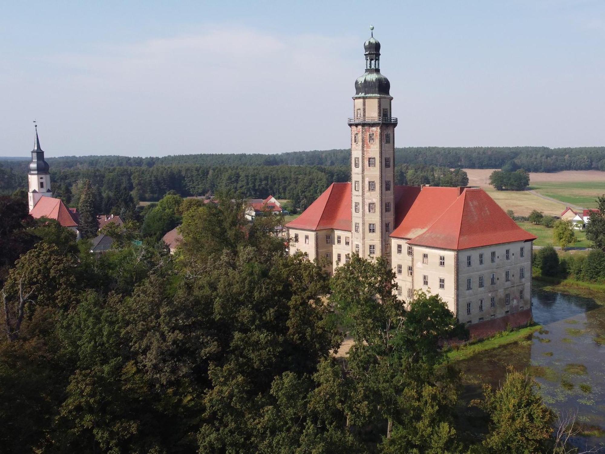 Resort "Schloss Reinharz" Bad Schmiedeberg Kültér fotó